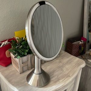 SimpleHuman Sensor mirror 8” round brushed finish tru-lux LED